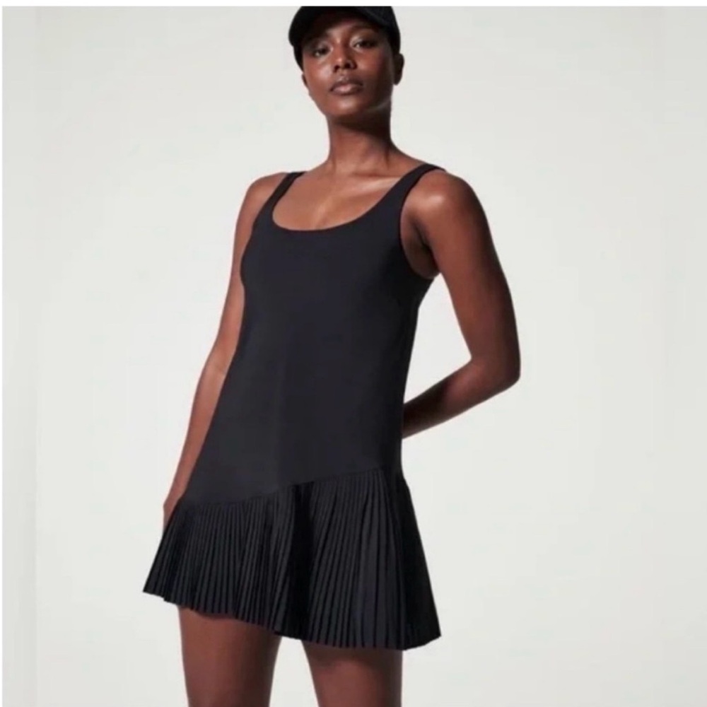 SPANX Black Sleeveless Pleated Mini Dress - Picture 2 of 4
